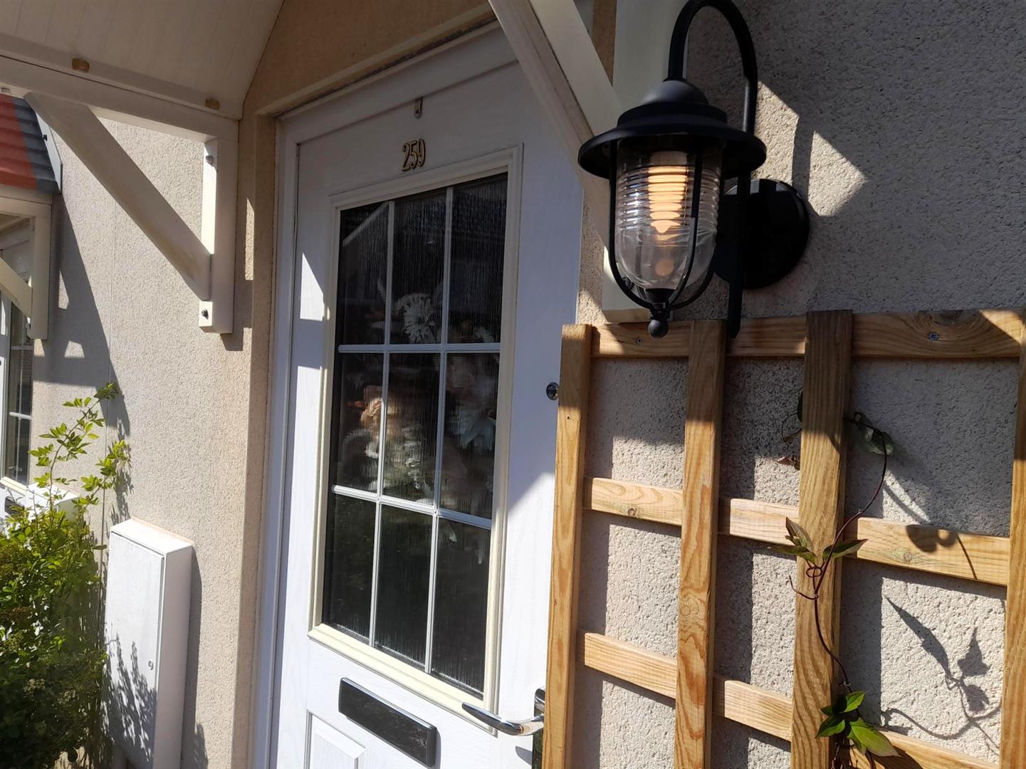 Stryd Bennett, Llanelli, SA15 4DQ